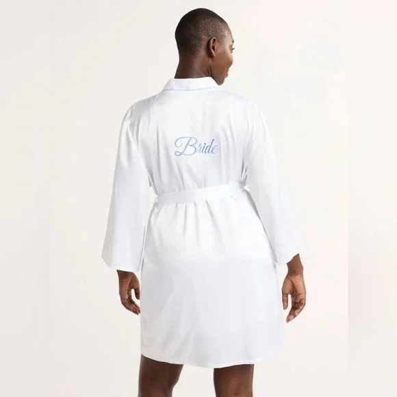 Joyspun Bridal Satin Robe - Picture 4 of 4